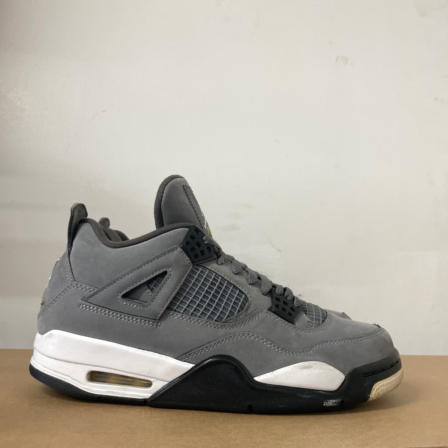 AIR JORDAN 4 COOL GREY 2019 UK8 (USED)