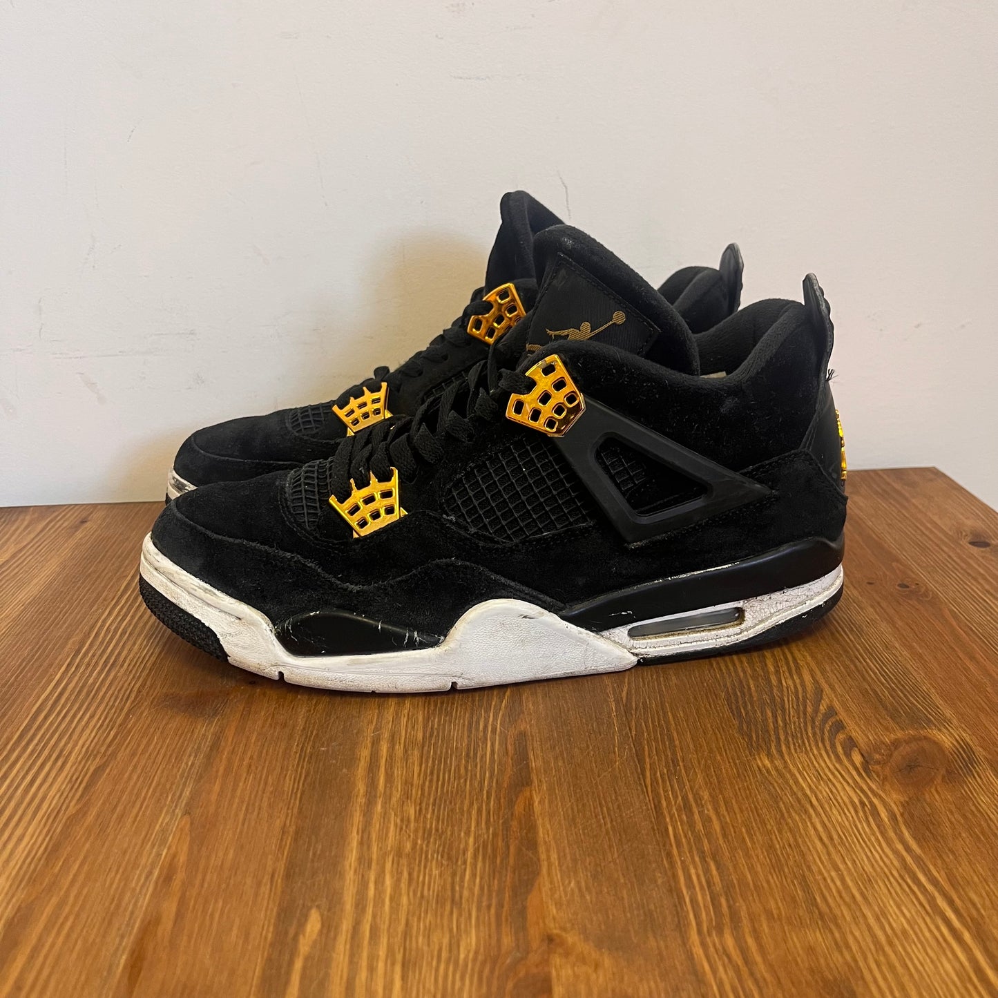 AIR JORDAN 4 ROYALTY UK7.5 (USED)