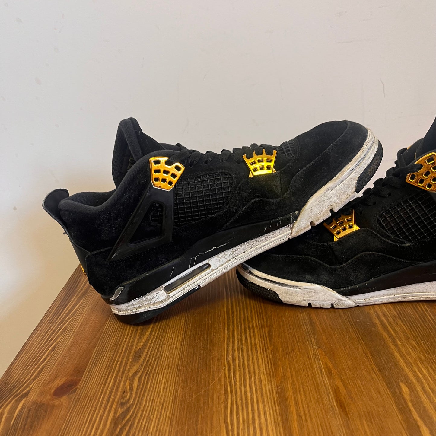 AIR JORDAN 4 ROYALTY UK7.5 (USED)