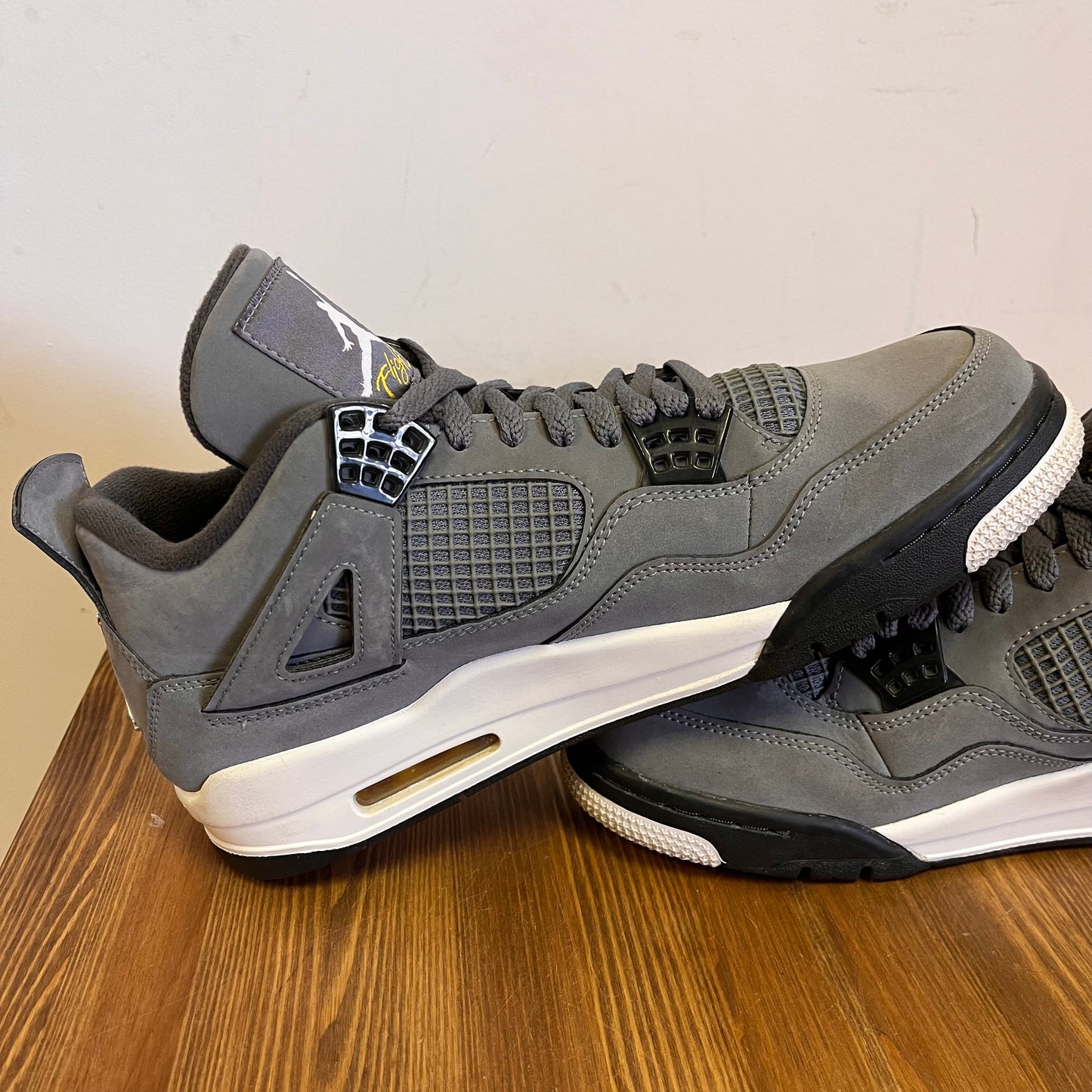 AIR JORDAN 4 COOL GREY 2019 UK8 (USED)