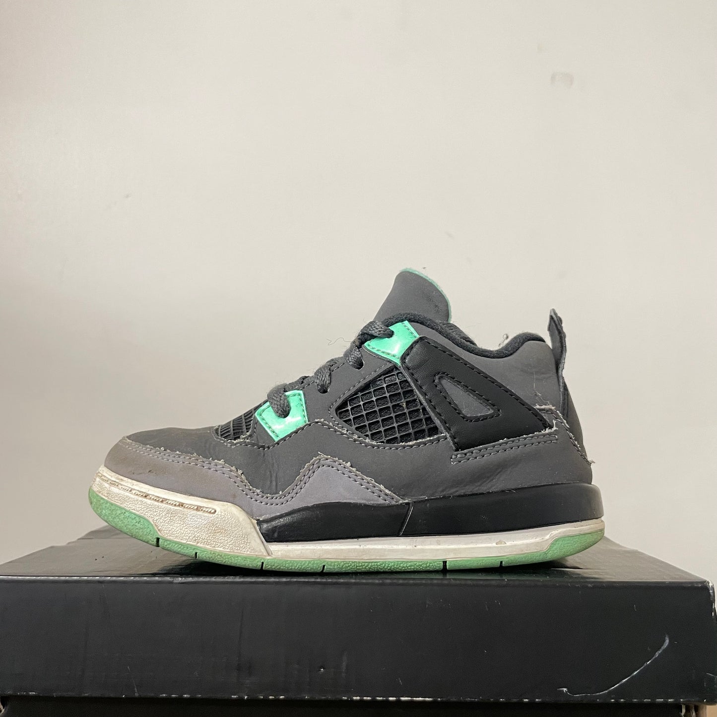 AIR JORDAN 4 GREEN GLOW (TD) UK8.5 (USED)