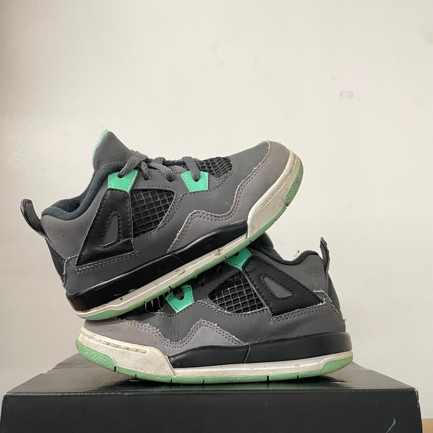 AIR JORDAN 4 GREEN GLOW (TD) UK8.5 (USED)