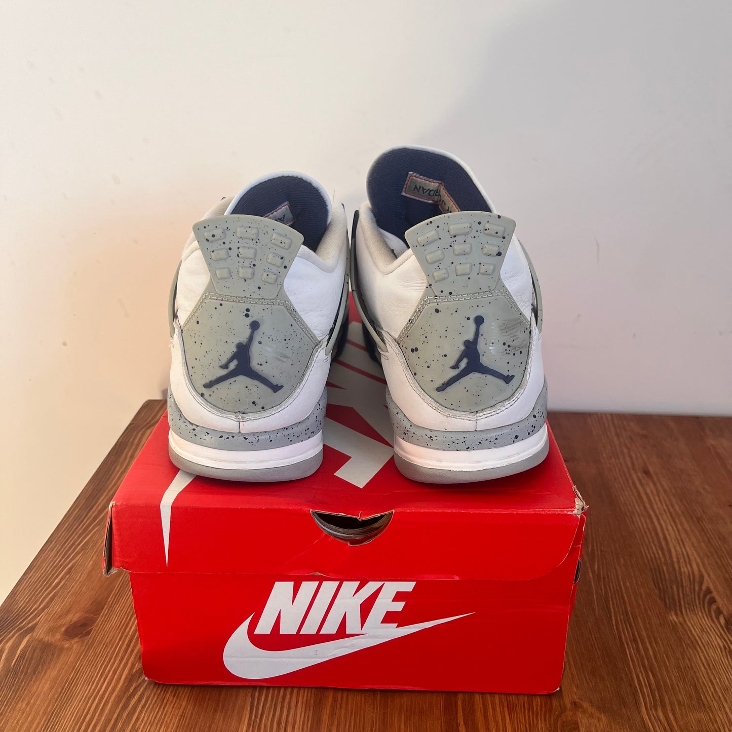 AIR JORDAN 4 MIDNIGHT NAVY UK10 (USED)