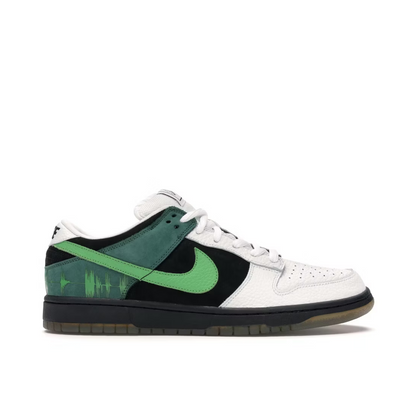 NIKE DUNK LOW SB C&K UK7 (USED)