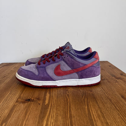 NIKE DUNK LOW PLUM UK9 (USED)