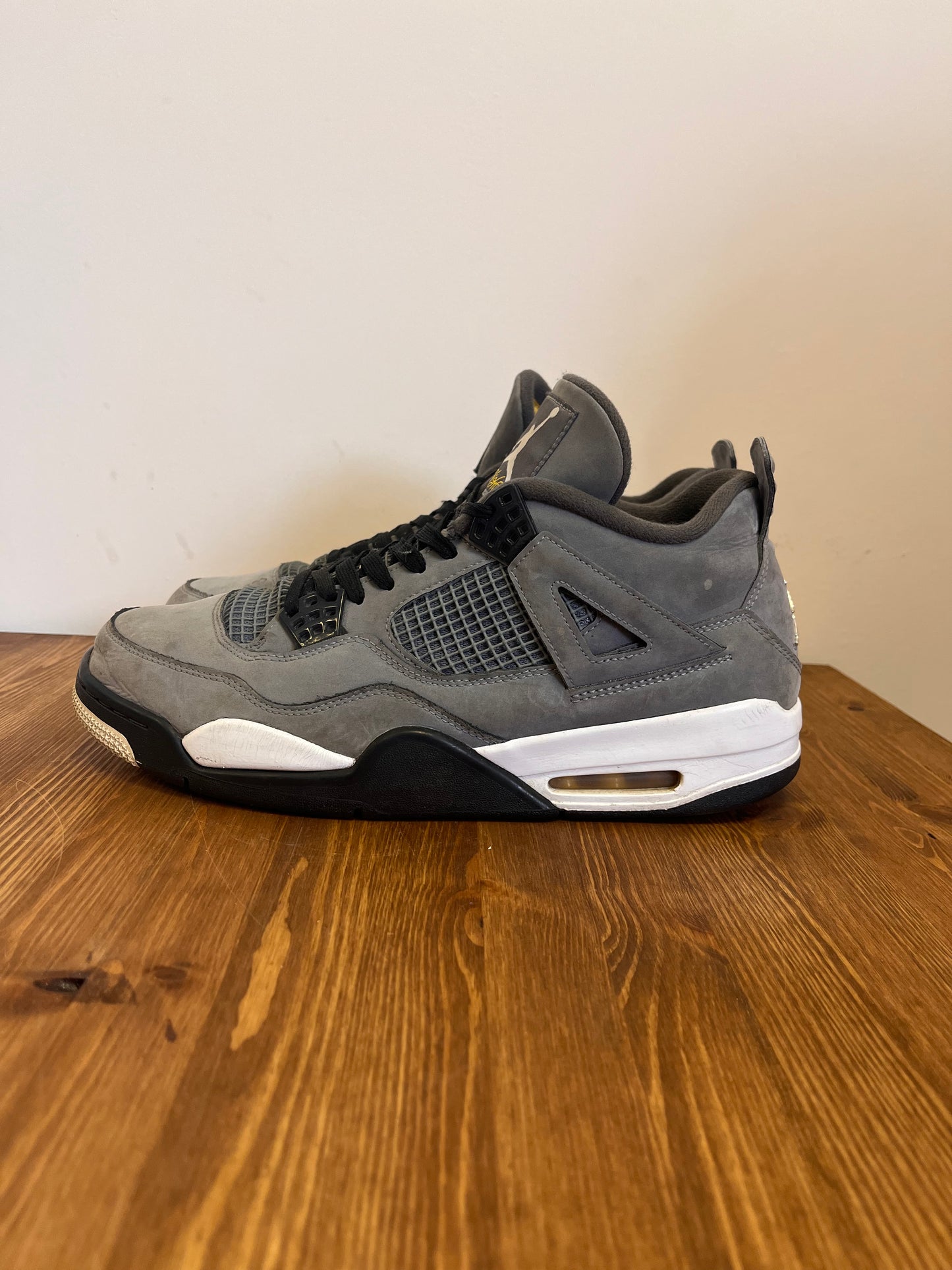 AIR JORDAN 4 COOL GREY 2019 UK11 (USED)