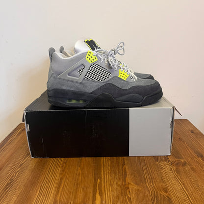 AIR JORDAN 4 NEON 95 UK9 (USED)