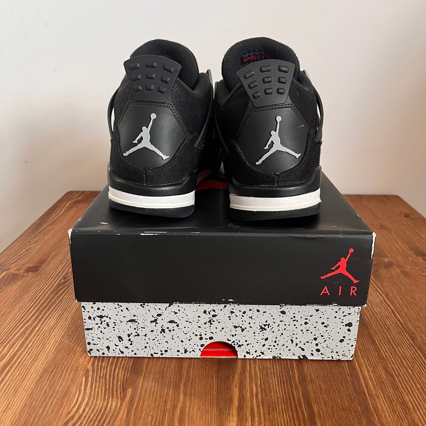 AIR JORDAN 4 BLACK CANVAS (GS) UK5 (USED)