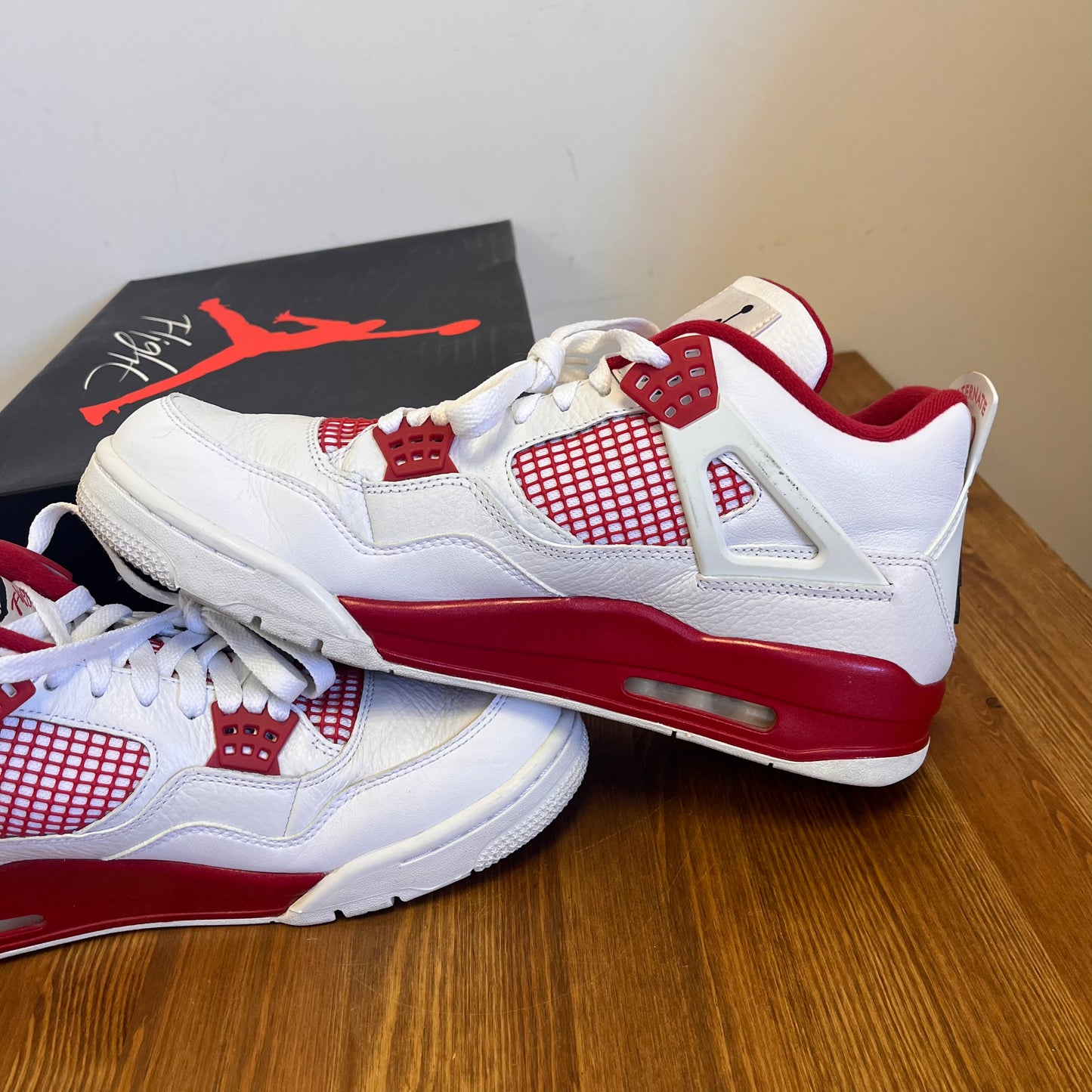 AIR JORDAN 4 ALTERNATE 89 UK11 (USED)