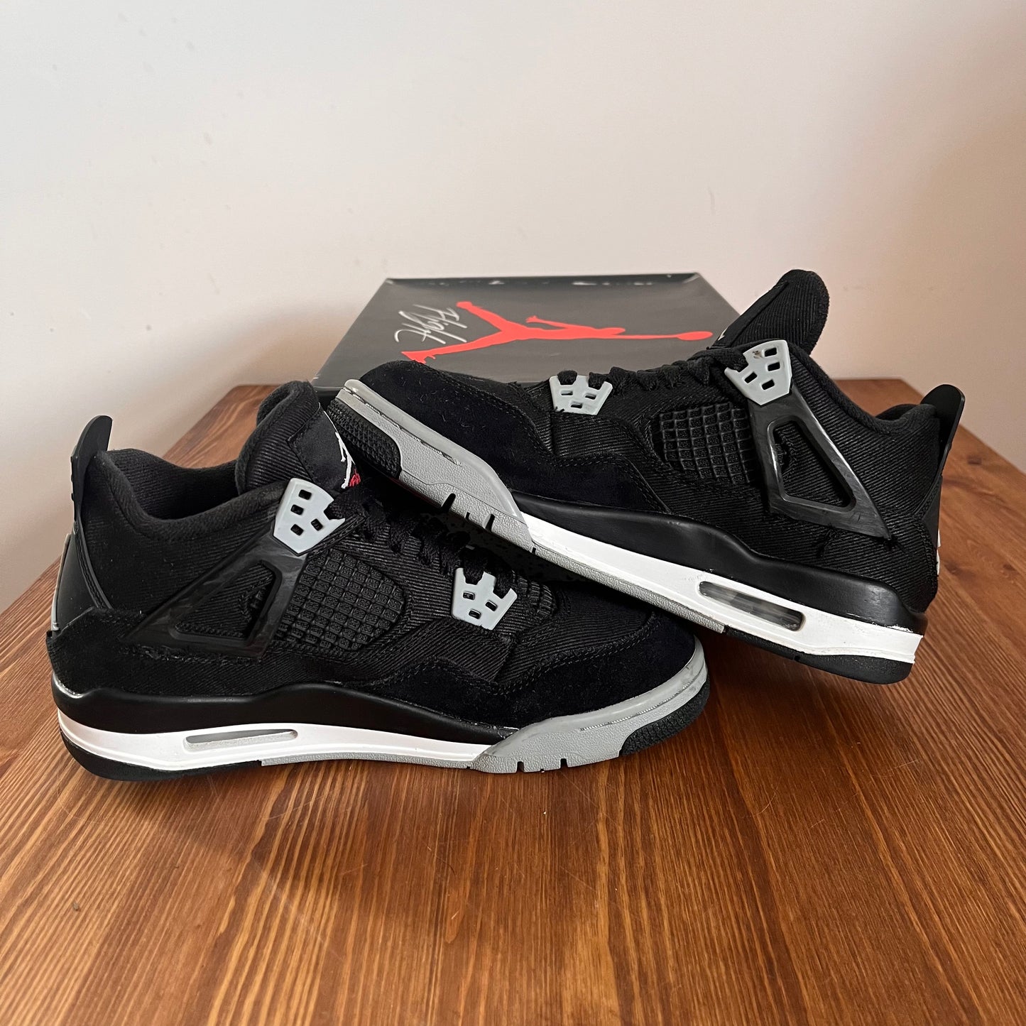 AIR JORDAN 4 BLACK CANVAS (GS) UK5 (USED)