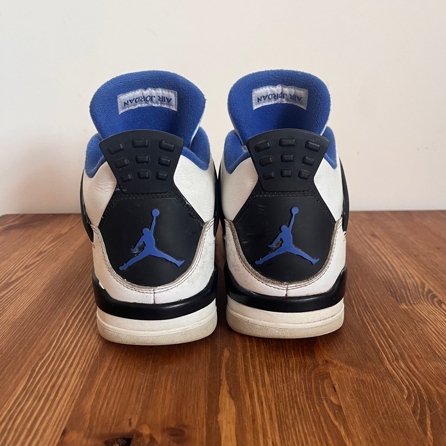 AIR JORDAN 4 MOTORSPORT UK8.5 (USED)