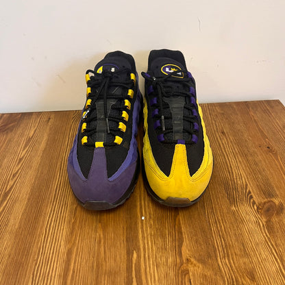 NIKE AIR MAX 95 LEBRON LAKERS UK9 (USED)