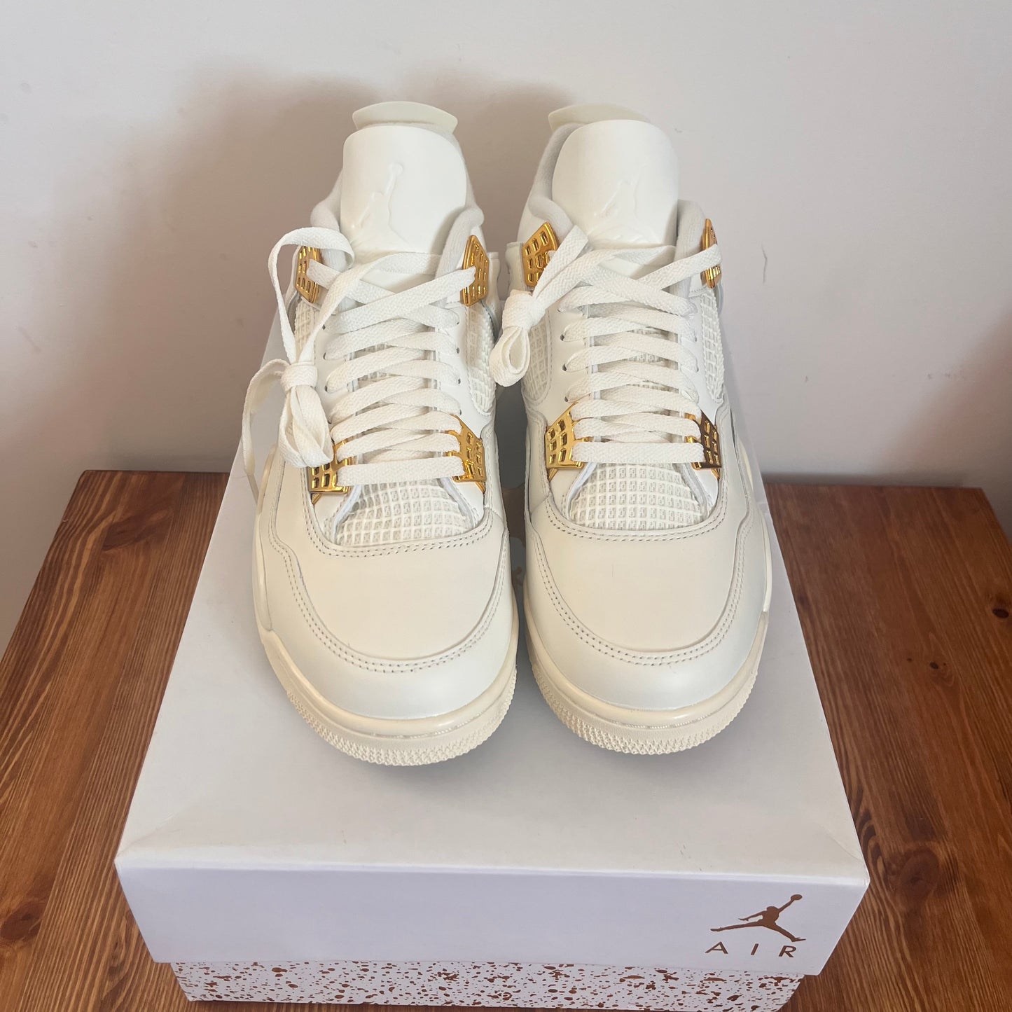 AIR JORDAN 4 METALLIC GOLD (W) UK9 (NEW)