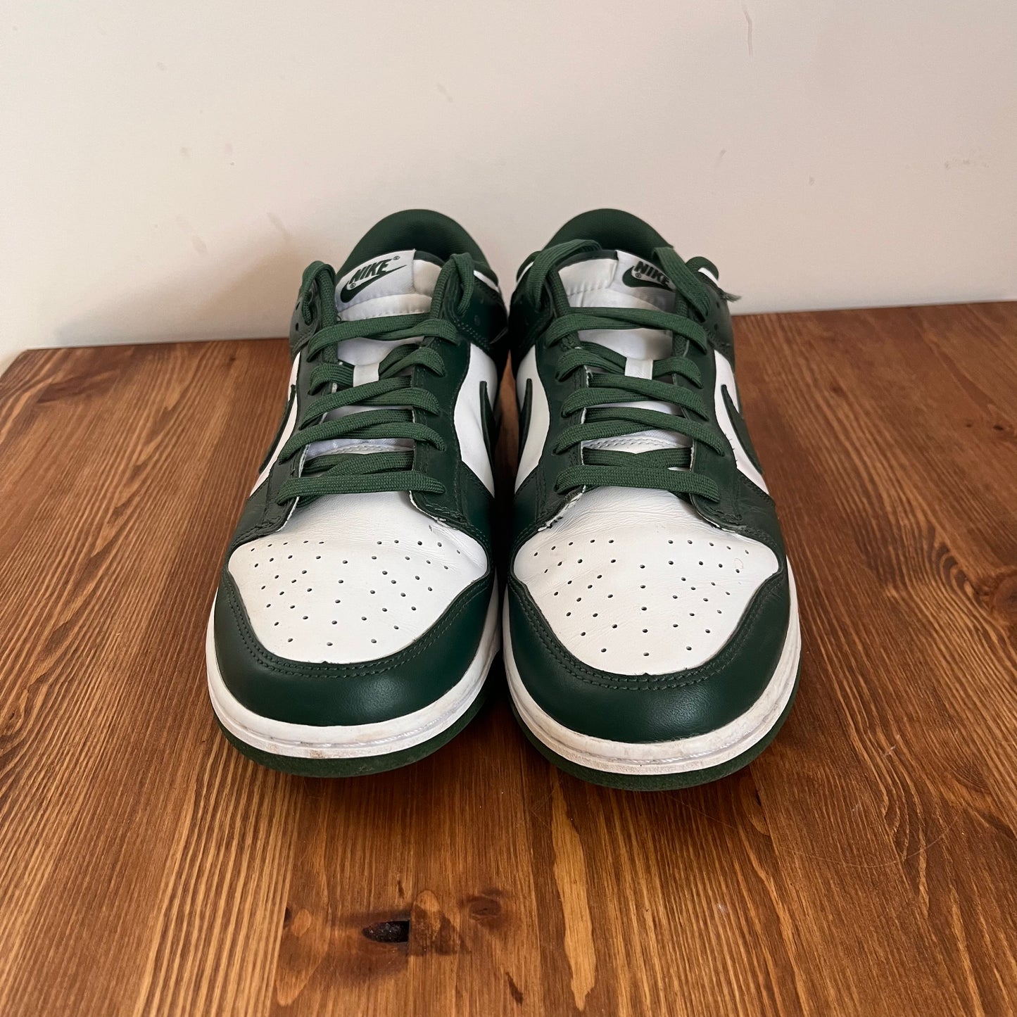 NIKE DUNK LOW MICHIGAN STATE UK9 (USED)