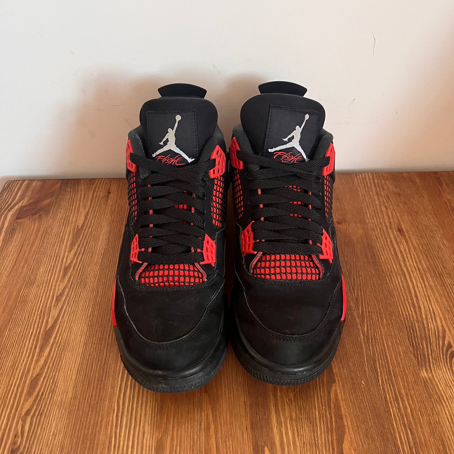 AIR JORDAN 4 RED THUNDER UK8 (USED)