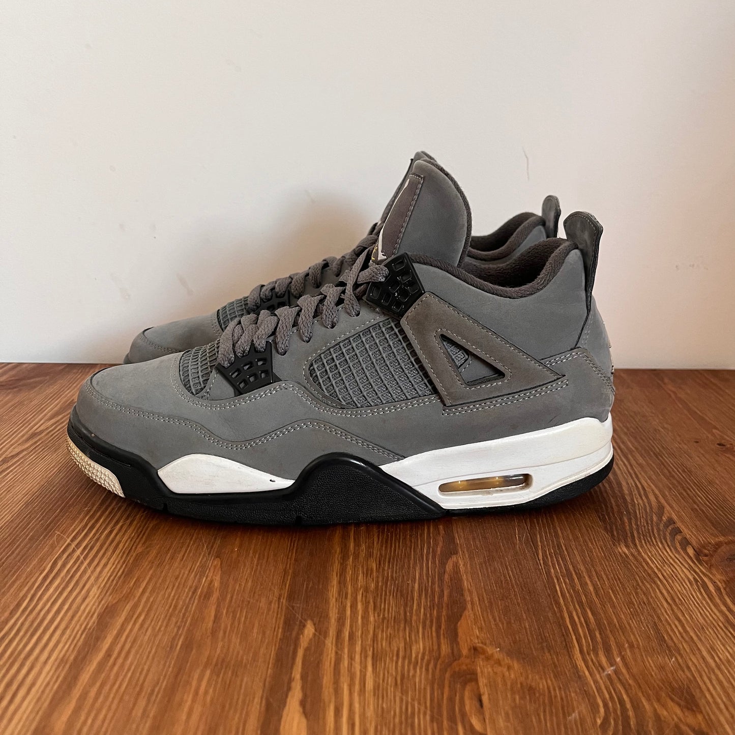 AIR JORDAN 4 COOL GREY 2019 UK8 (USED)