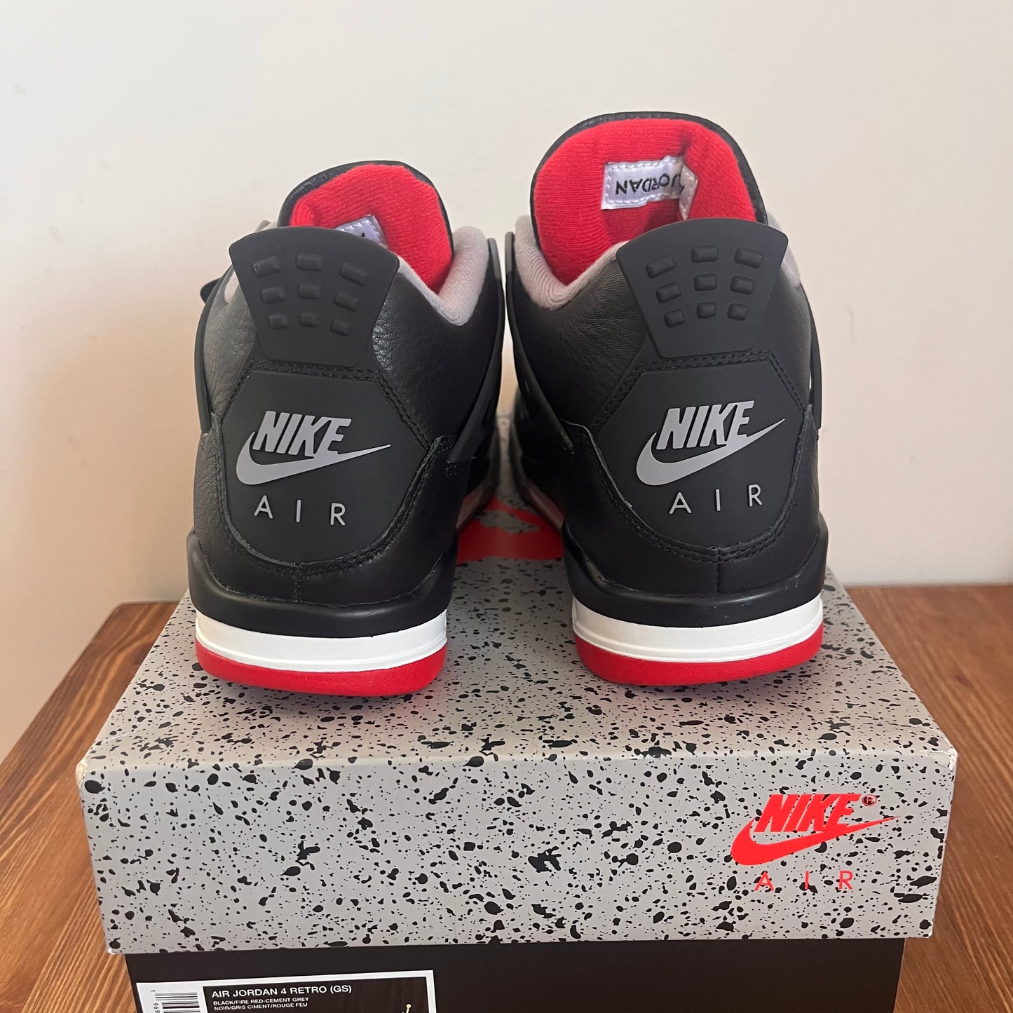 AIR JORDAN 4 BRED REIMAGINED (GS) UK6 (NEW)