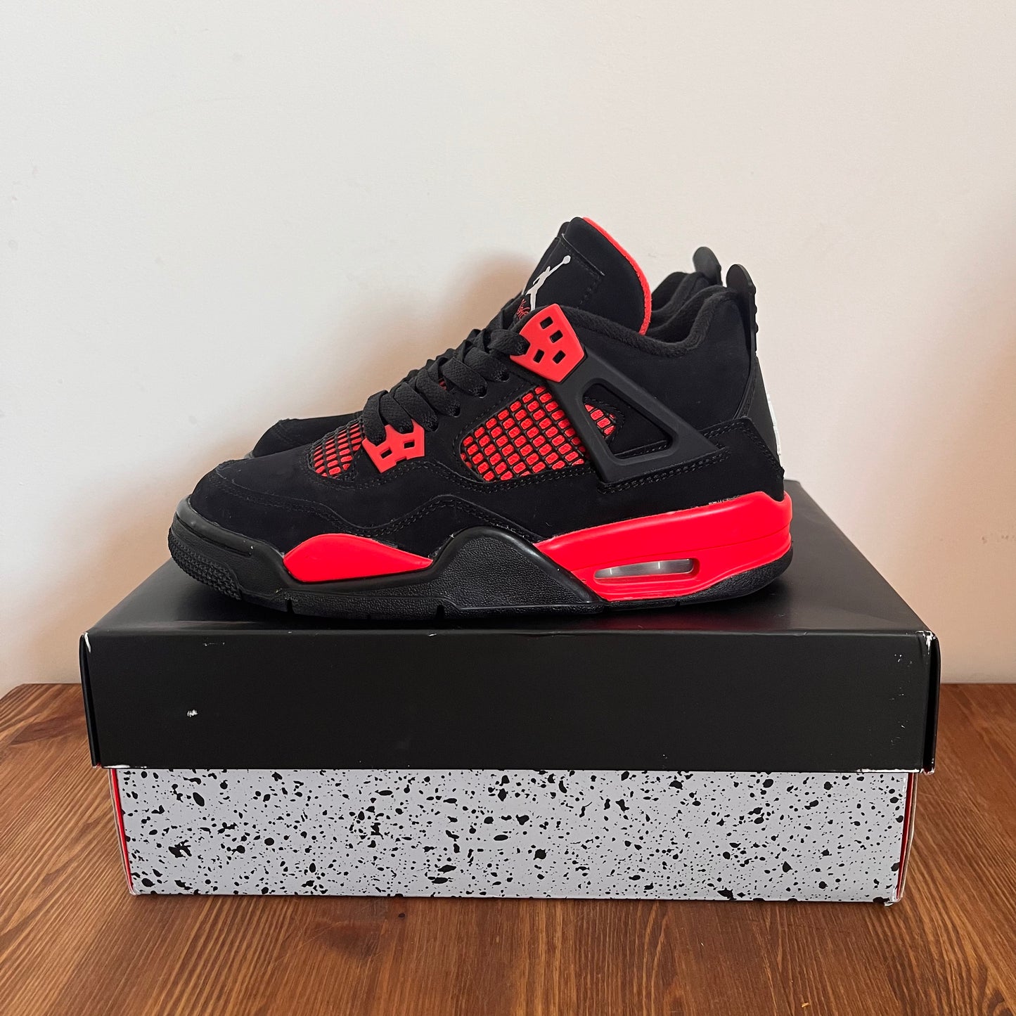 AIR JORDAN 4 RED THUNDER (GS) UK3.5 (USED)