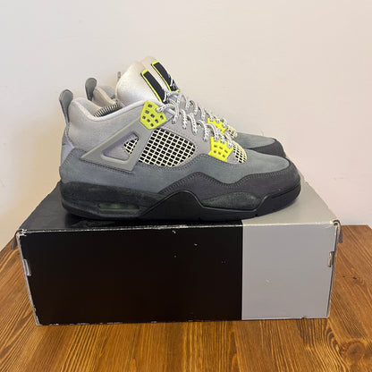 AIR JORDAN 4 NEON 95 UK7 (USED)