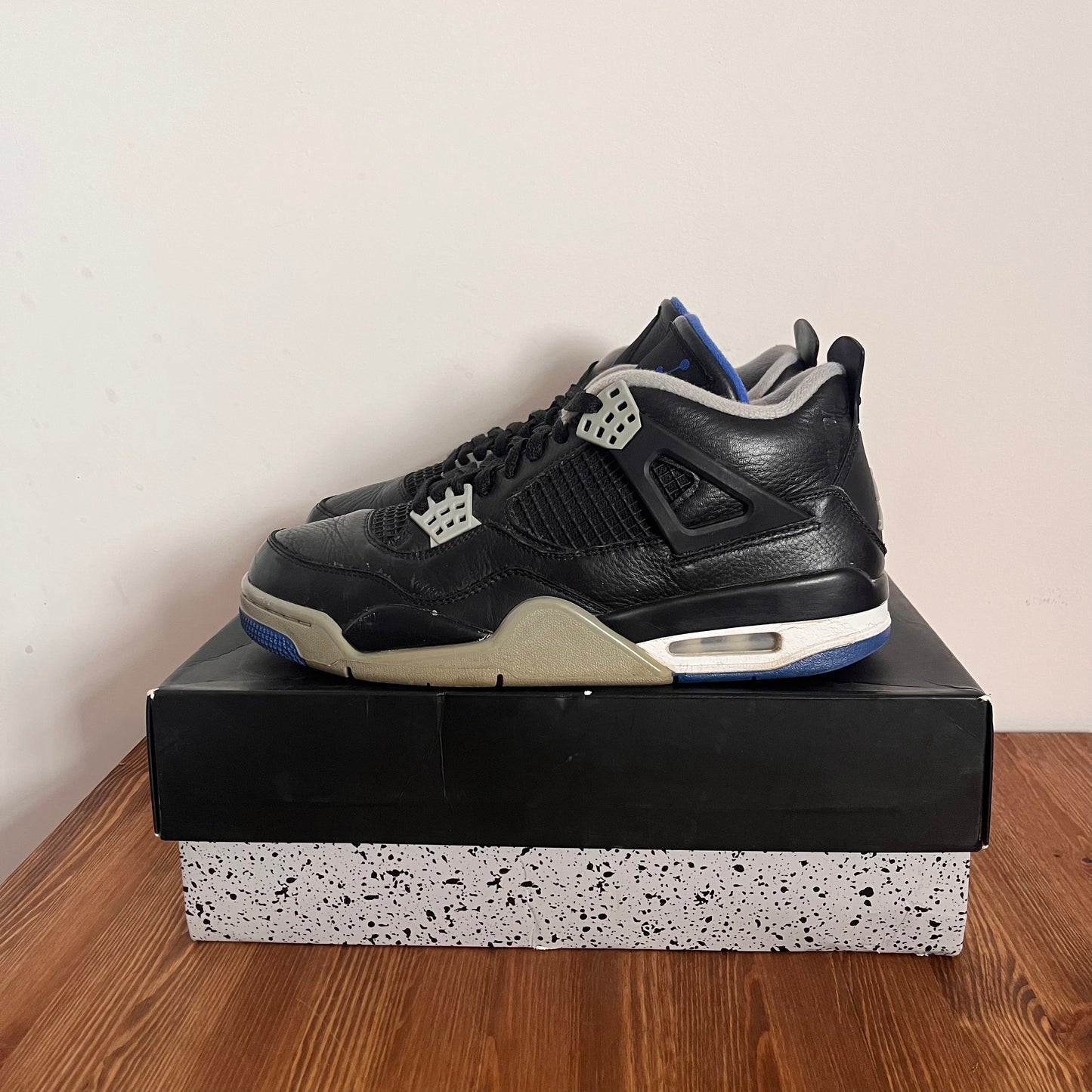 AIR JORDAN 4 ALTERNATE MOTORSPORT UK8 (USED)