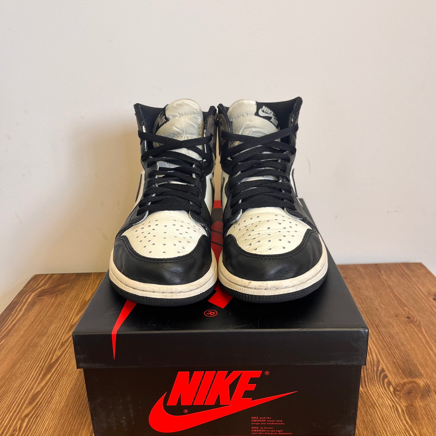 AIR JORDAN 1 HIGH MOCHA UK7 (USED)