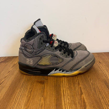 OFF-WHITE X AIR JORDAN 5 MUSLIN UK7 (USED)