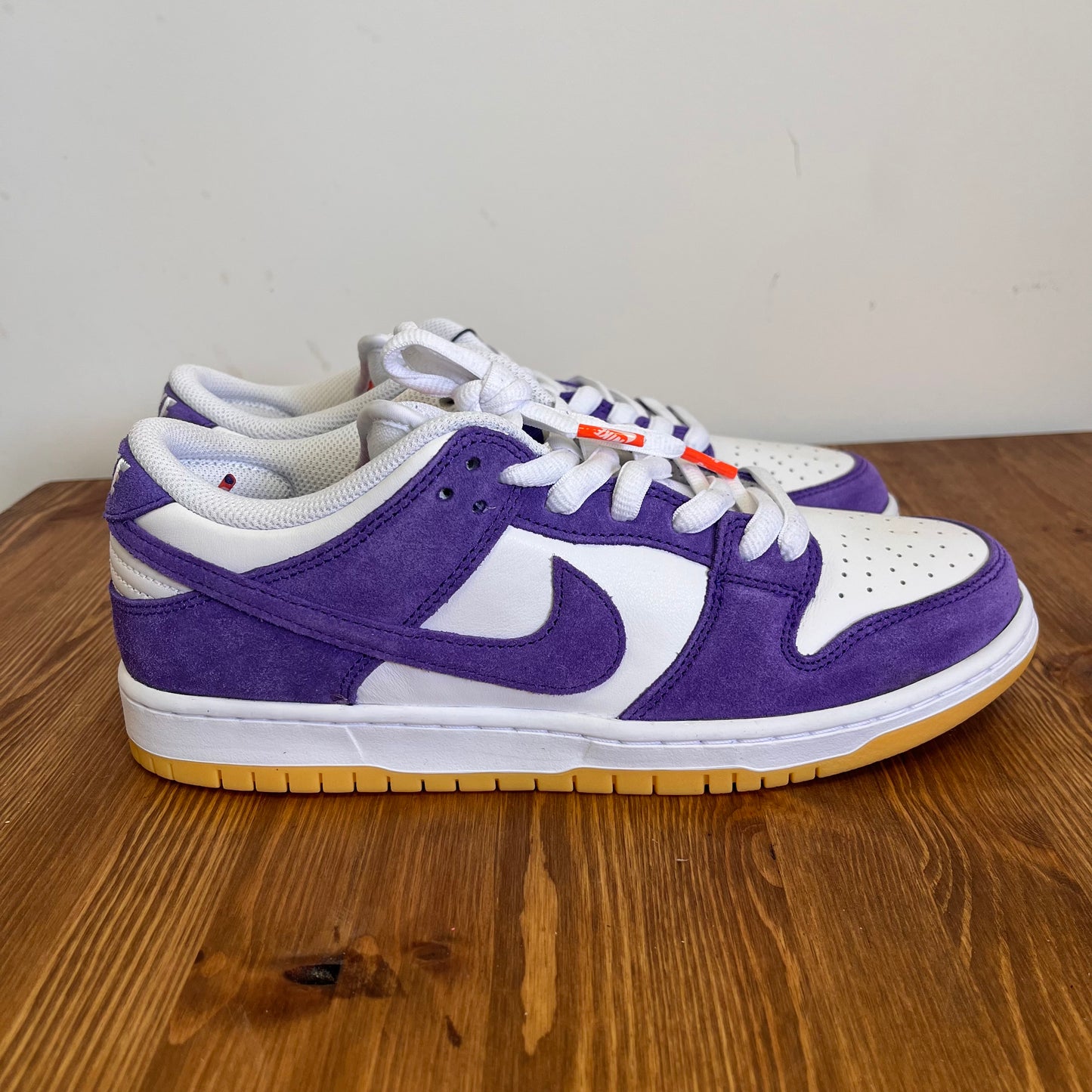 NIKE DUNK LOW SB PURPLE UK8 (NEW)