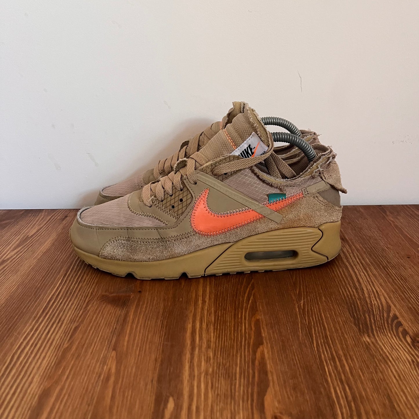 OFF WHITE X NIKE AIR MAX 90 DESERT ORE UK6 (USED)