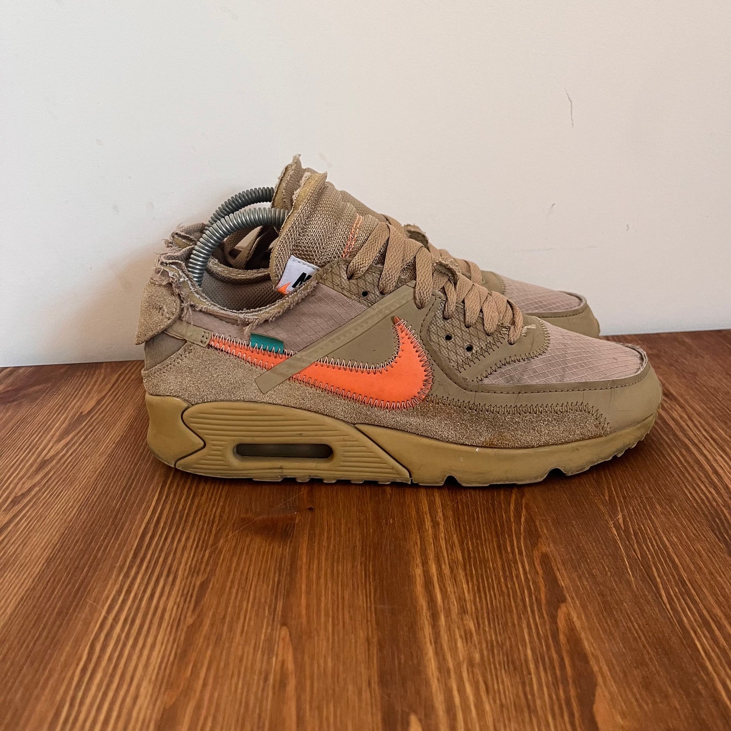 OFF WHITE X NIKE AIR MAX 90 DESERT ORE UK6 (USED)