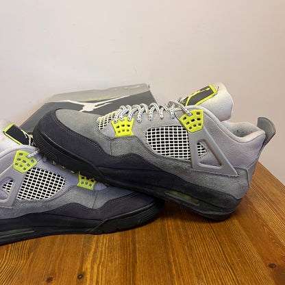 AIR JORDAN 4 NEON 95 UK10 (USED)