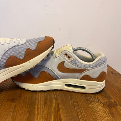 NIKE AIR MAX 1 PATTA MONARCH UK8.5 (USED)